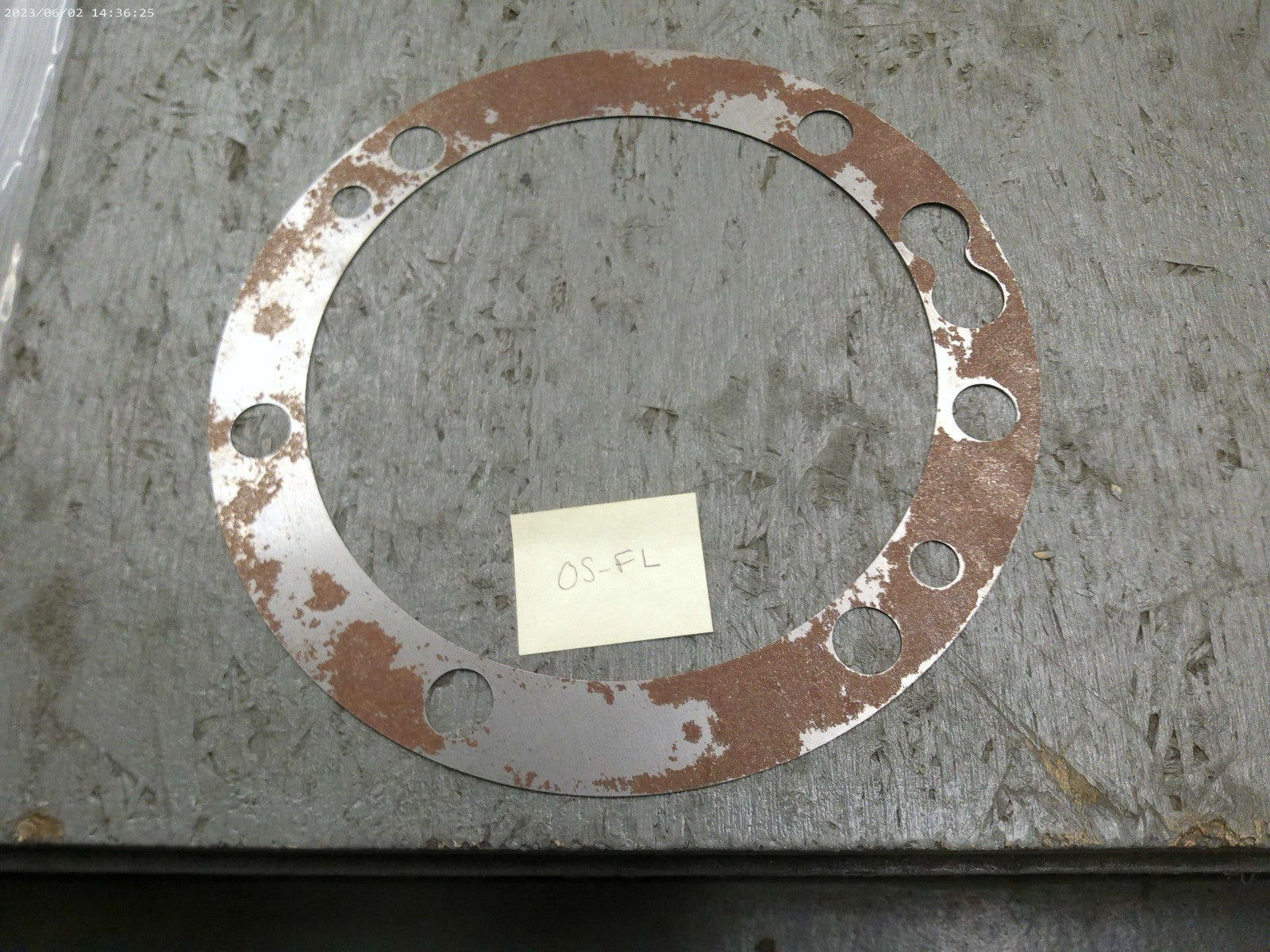 NOS OEM Volvo 21166926 Shim | OS-FL