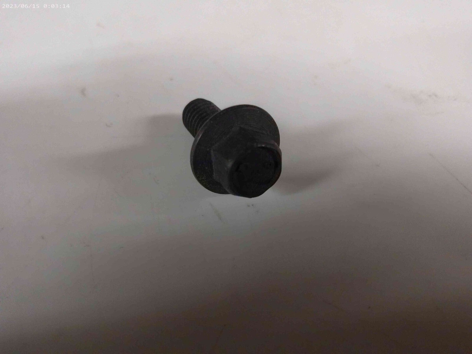 oem CUMMINS SCREW, HEX FLANGE HEAD CAP 3900627 Qty. (1) | OS7-06-B