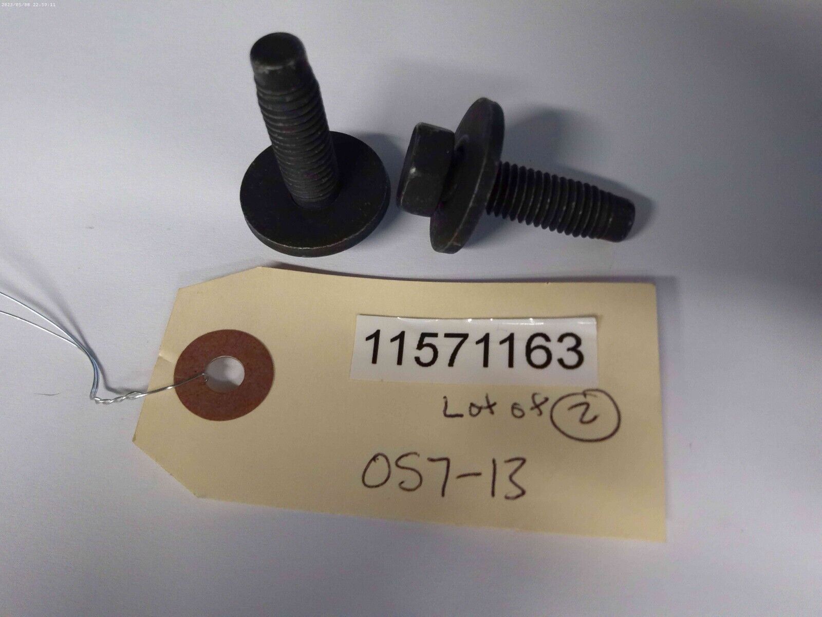 OEM NEW Genuine GM Bumper Face Bar Mount Bolts 11571163 Lot of 2pcs | OS7-13