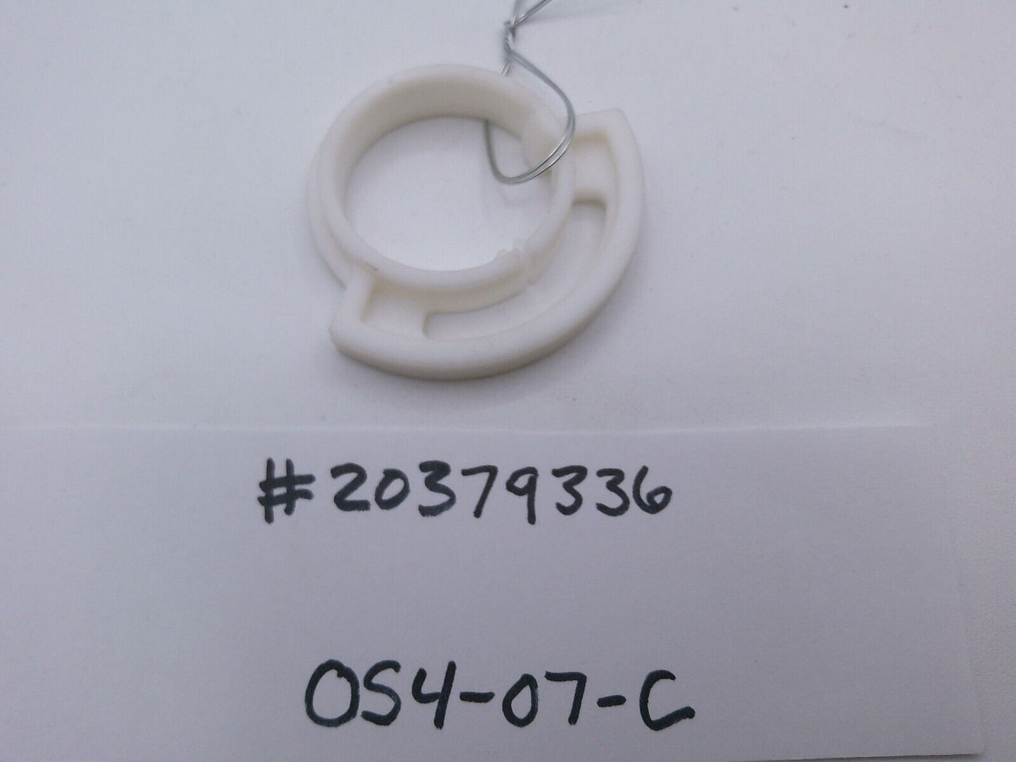 Genuine OEM Volvo 20379336 Ring Clip | OS4-07-C