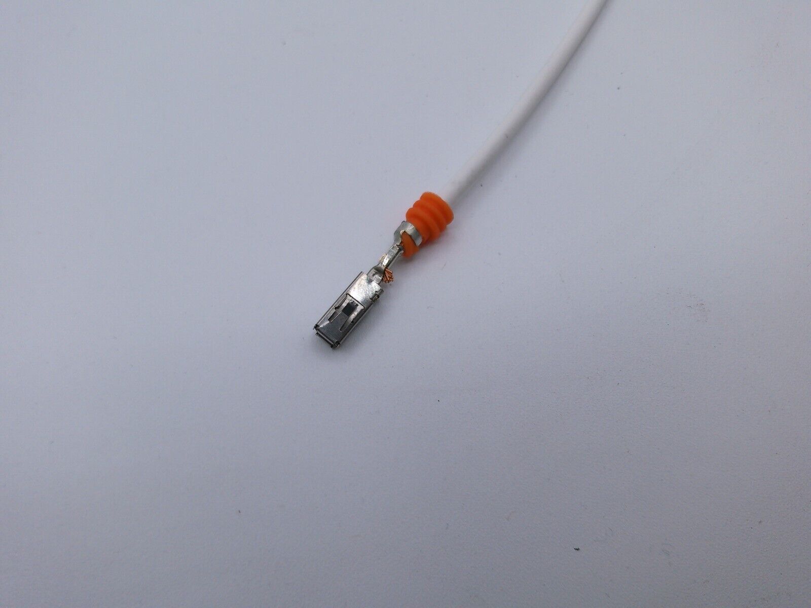 Genuine OEM GM Wire 13575368 | OS2-11-C