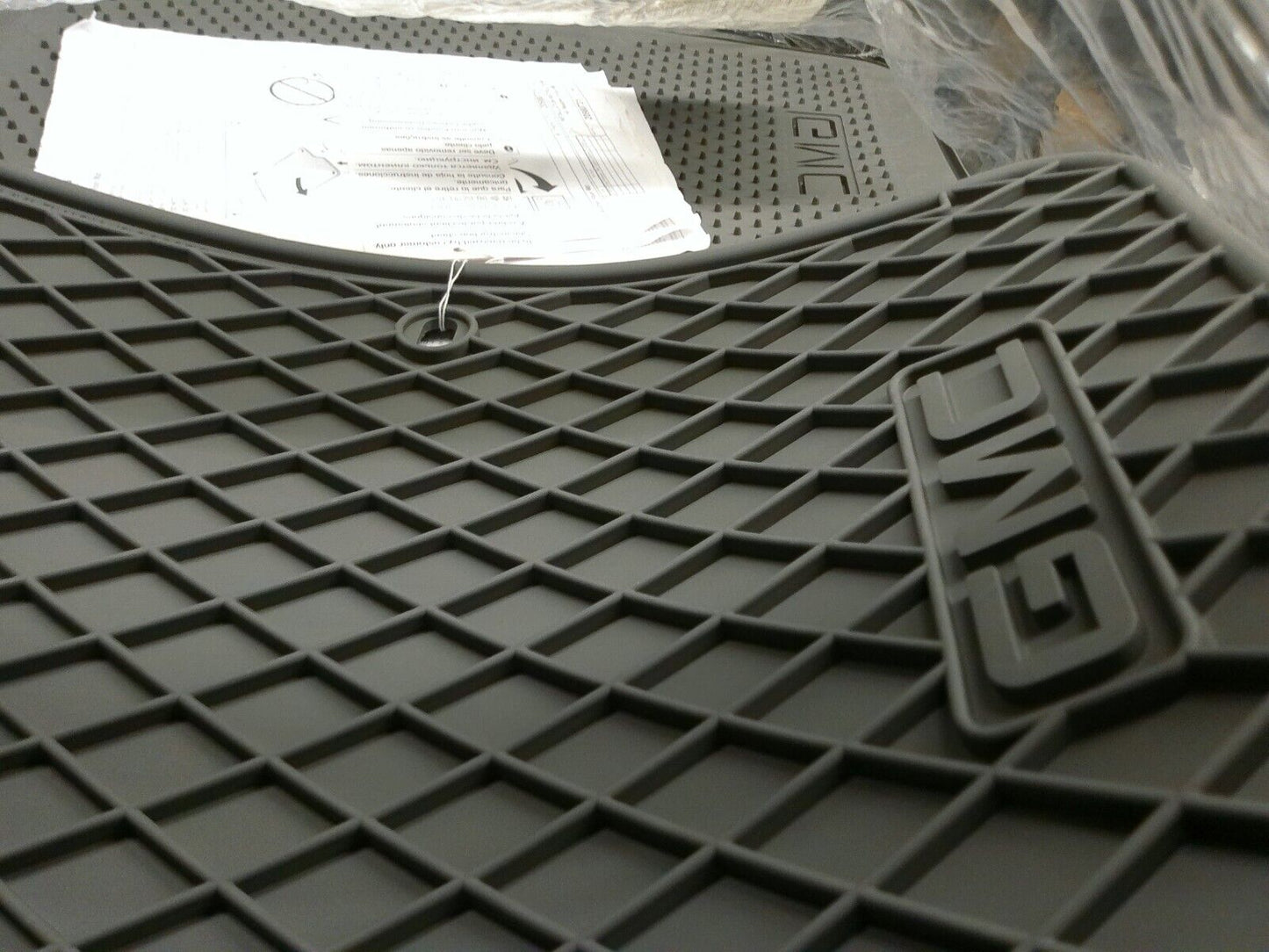 Genuine OEM GM Floor Mats All-Weather Front 22890397 | CS12-E
