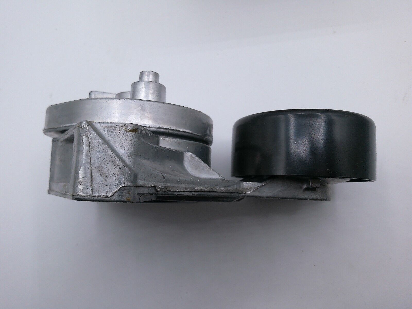 Genuine OEM GM Drive Belt Tensioner 12557838 | CS10-D