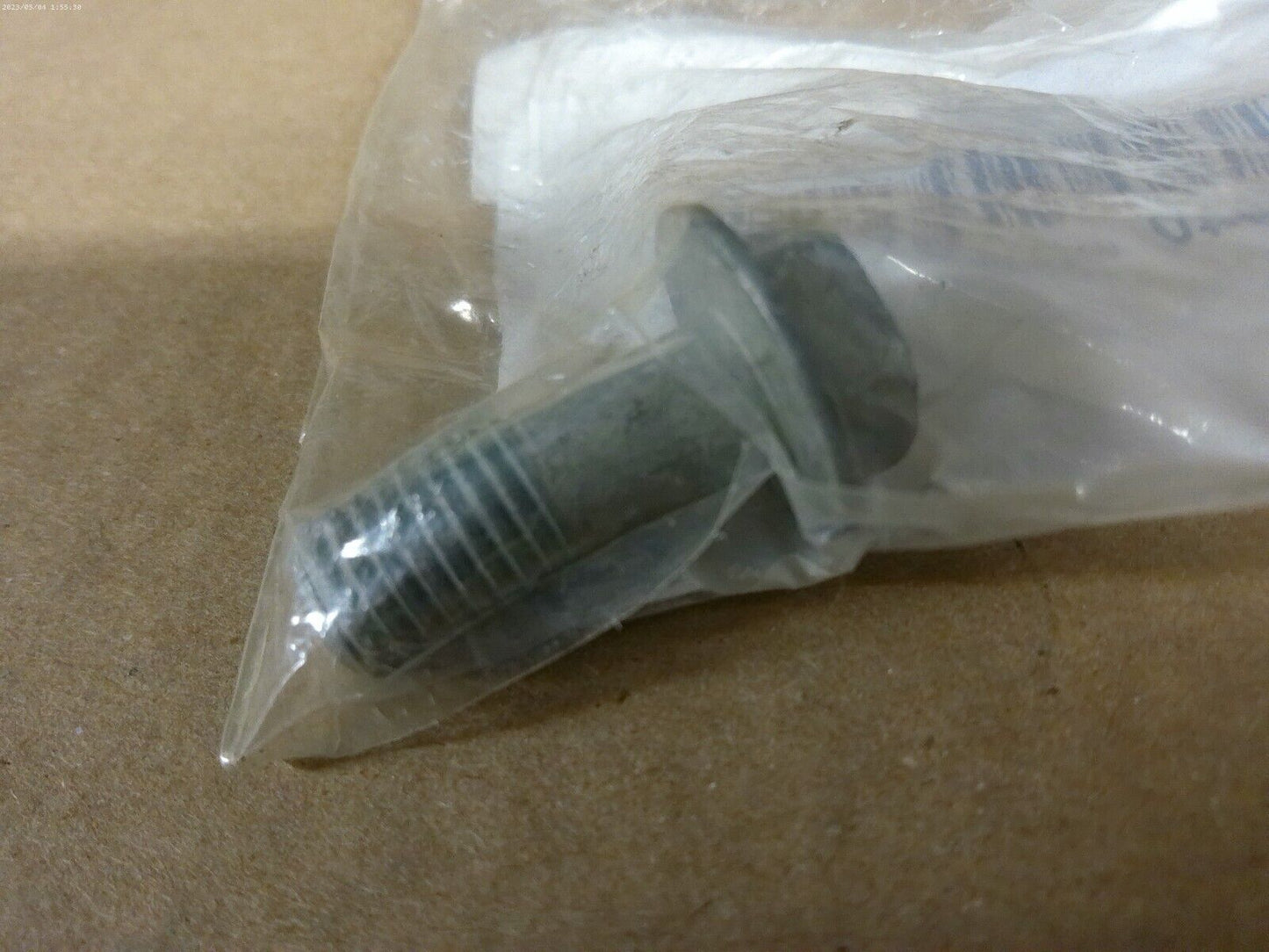 Genuine GM OEM 19257940 Crankshaft Spacer Bolt | DSK-02-5-B