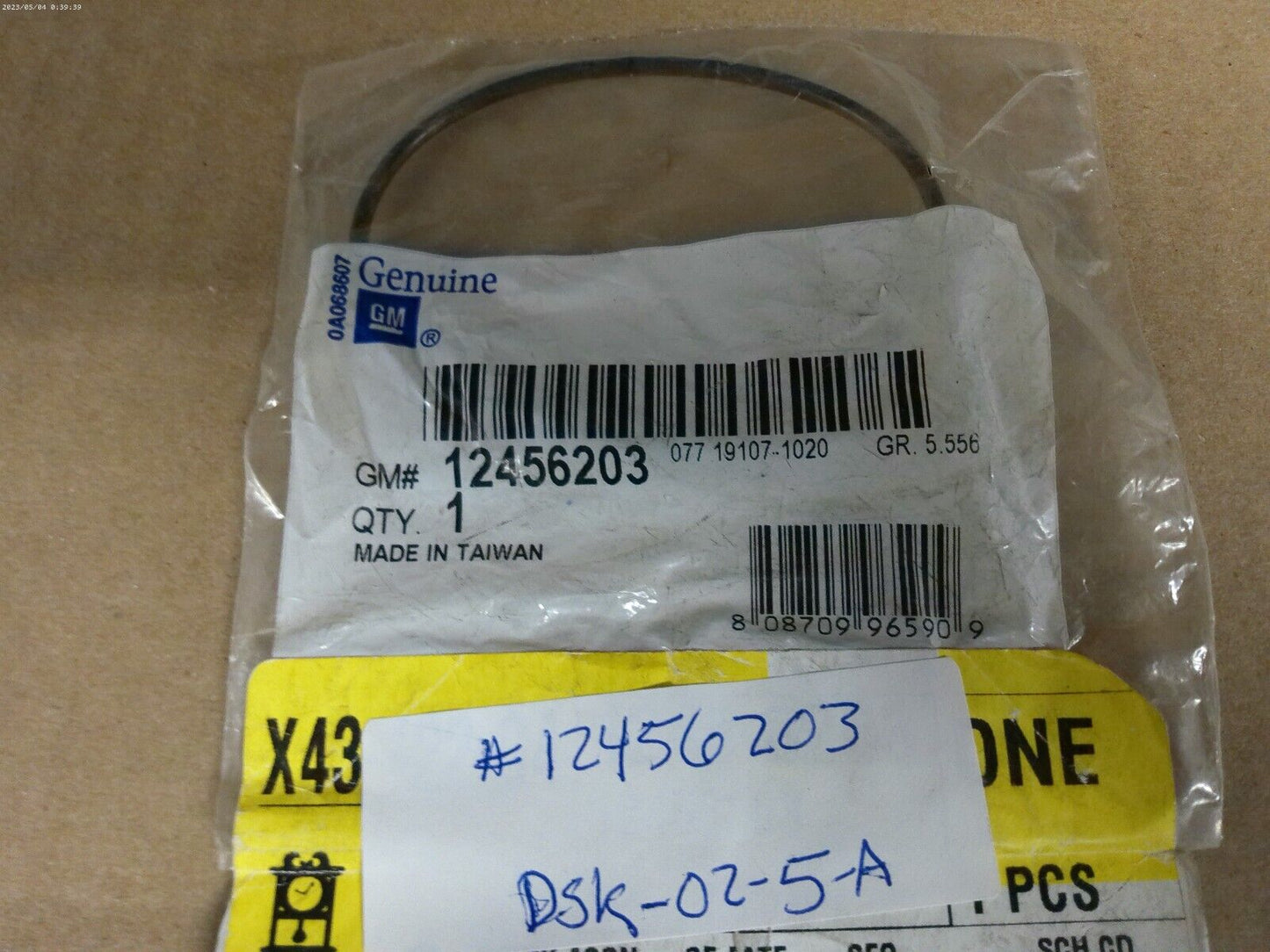 Genuine OEM GM Drive Shaft Seal 12456203 | DSK-02-5-A
