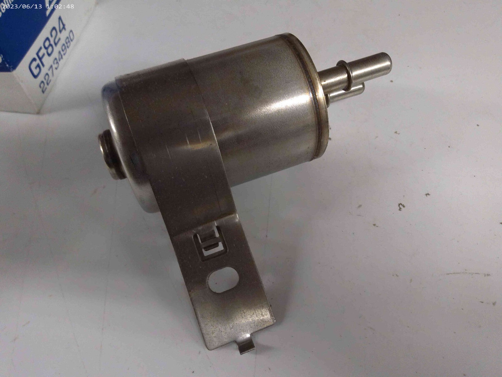 GM OEM-Fuel Filter 22734980 AC DELCO GF824 | CS17-F