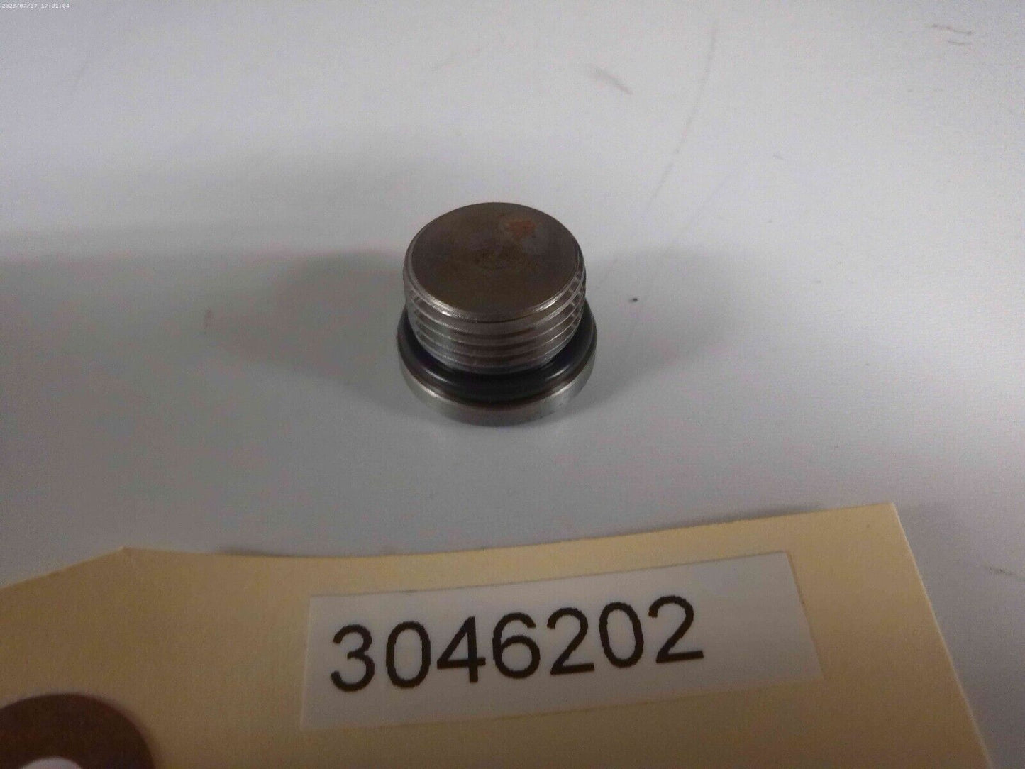 Genuine OEM CUMMINS PLUG, THREADED 3046202 | OS6-13