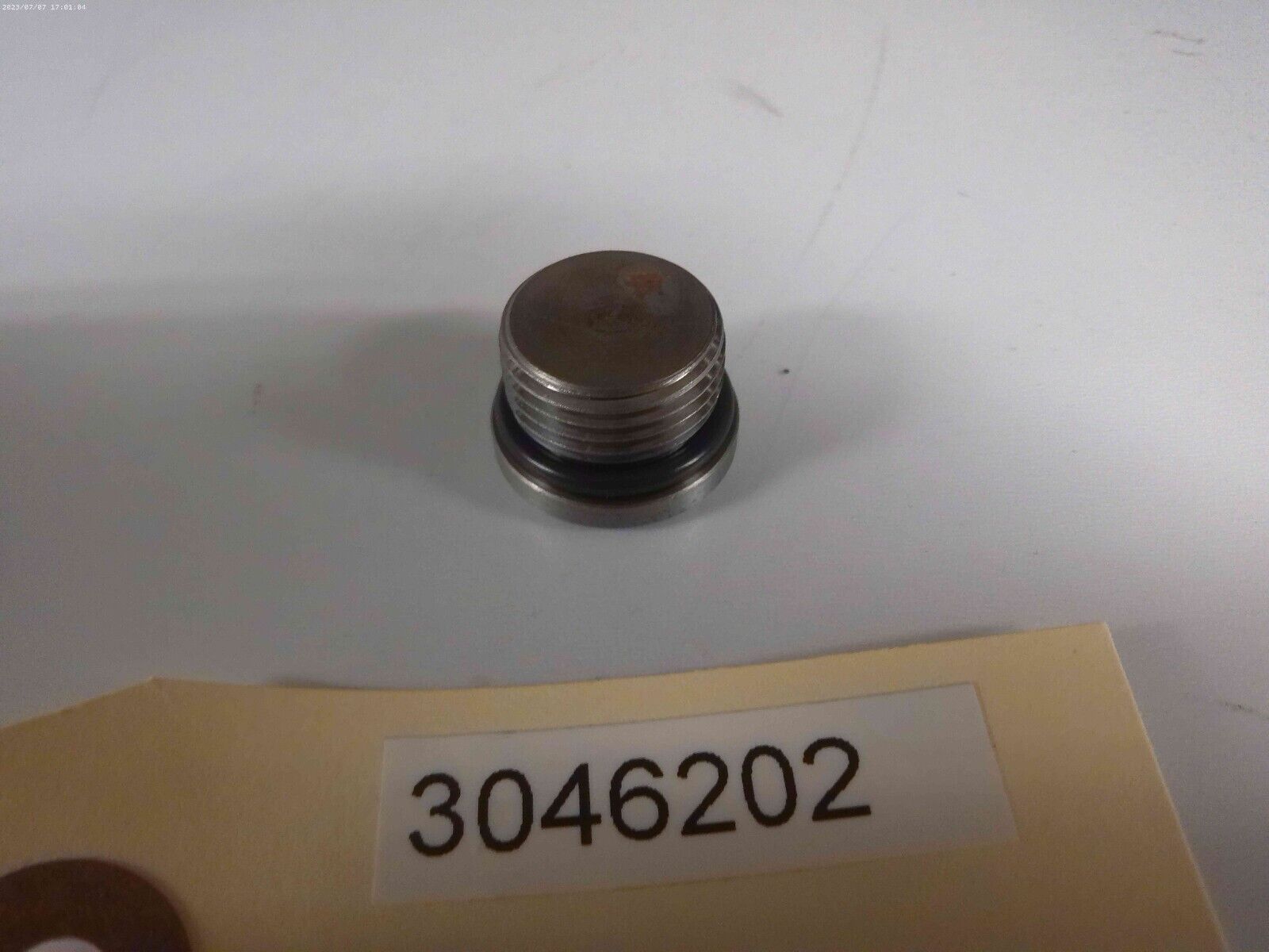 Genuine OEM CUMMINS PLUG, THREADED 3046202 | OS6-13
