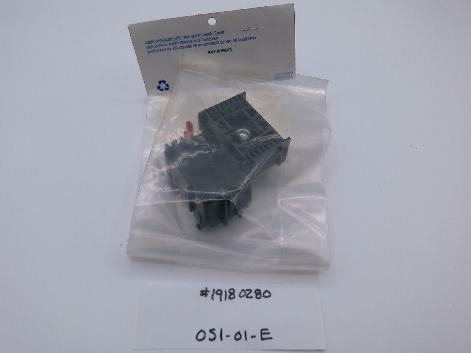 Genuine OEM GM 19180280 Wire Harness Connector | OS1-01-E