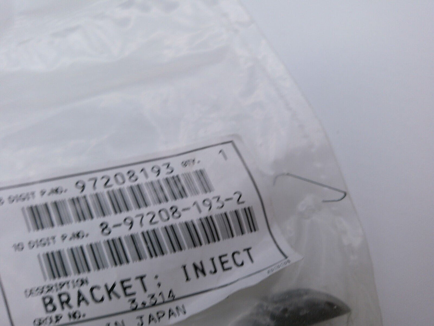 Diesel Fuel Injector Retainer Bracket, GM 97208193, New OEM | OS1-05-A