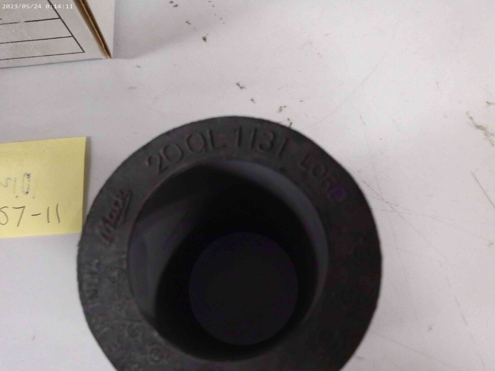 Mack 20QL1131 Volvo 25157272 Insulator | OS7-11