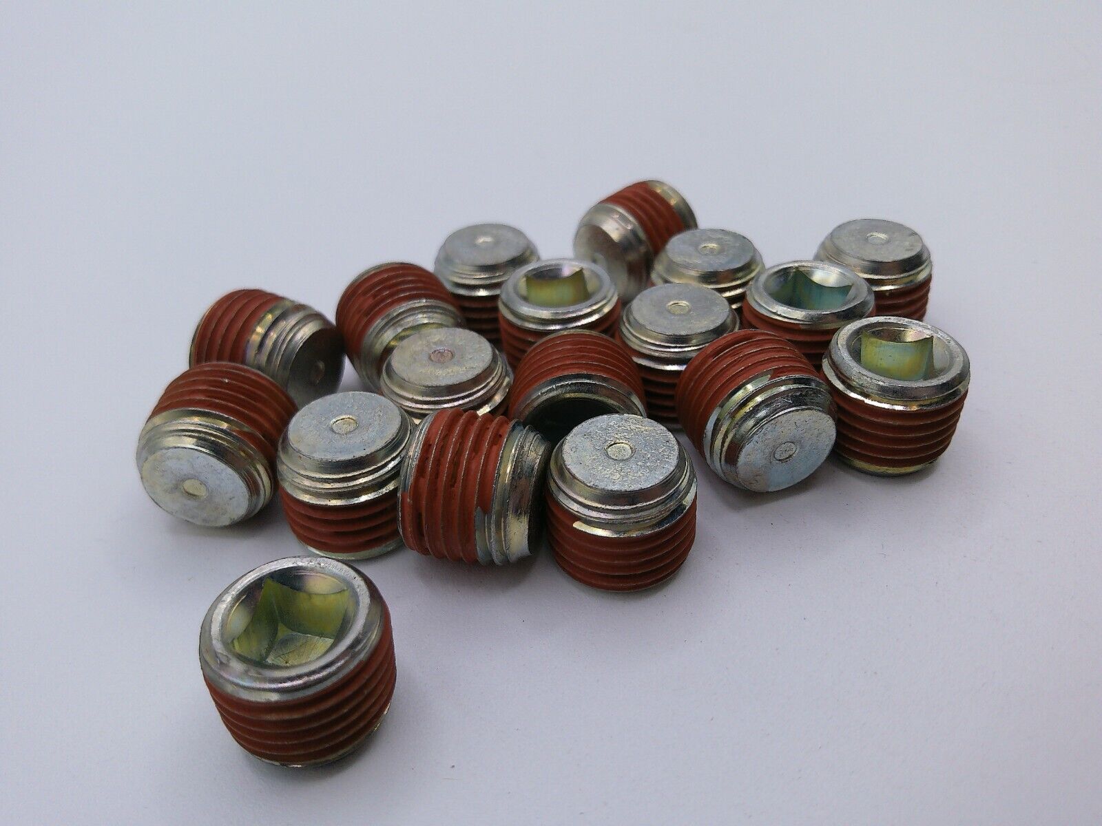 Mack 20705375 Drain Plug Lot of (18) | OS3-05-C