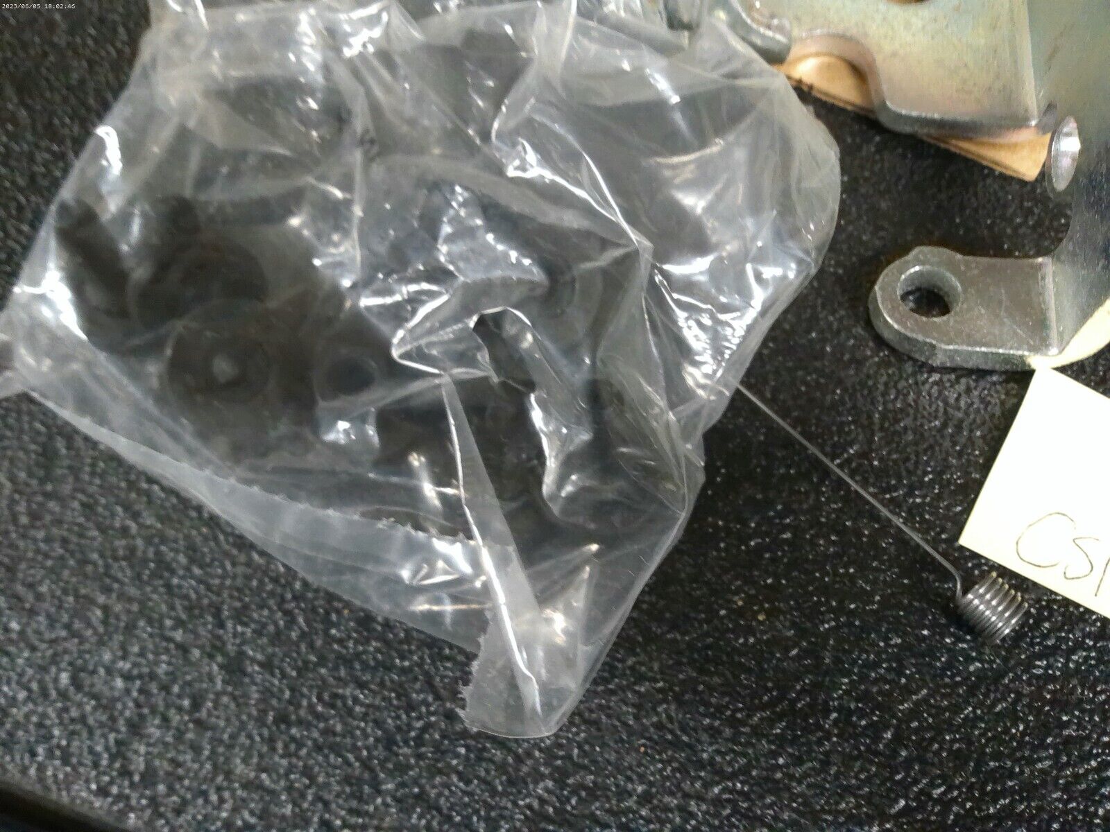 Hinge Assy GM Genuine Parts 19354133 | CS12-D