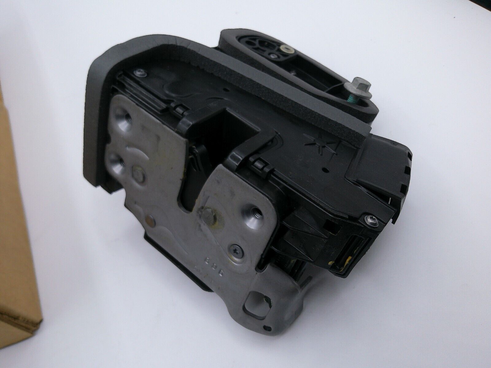 Genuine GM OEM Rear Left Door Lock Latch Actuator 13598381 | CS13-B