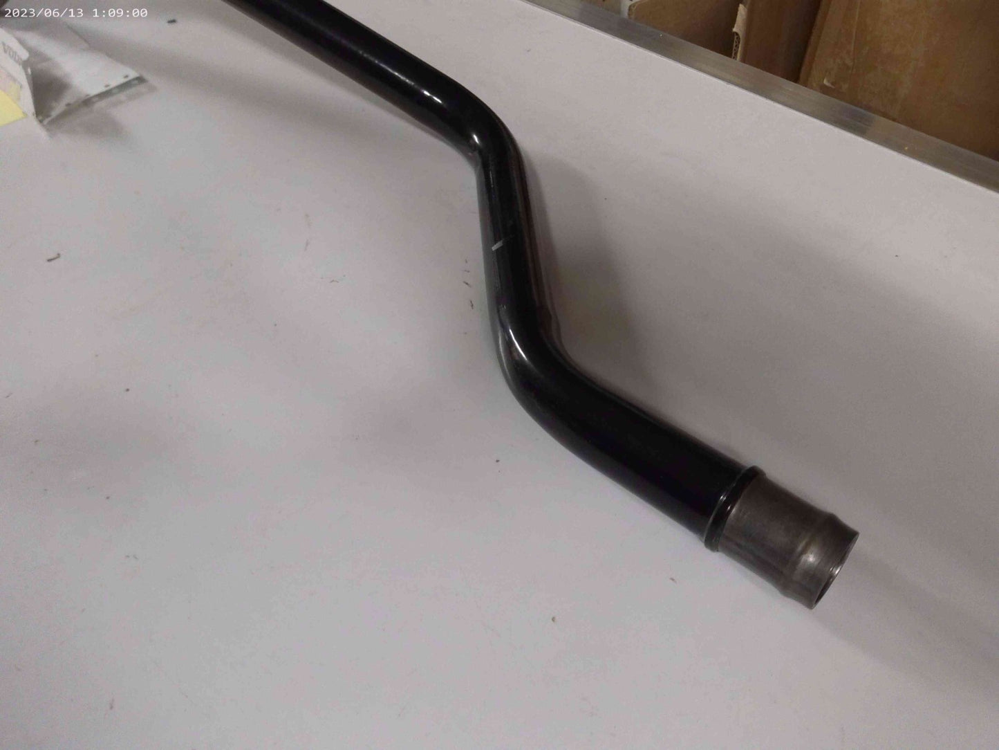 21416383 Genuine OEM Volvo Pipe | CS16-A