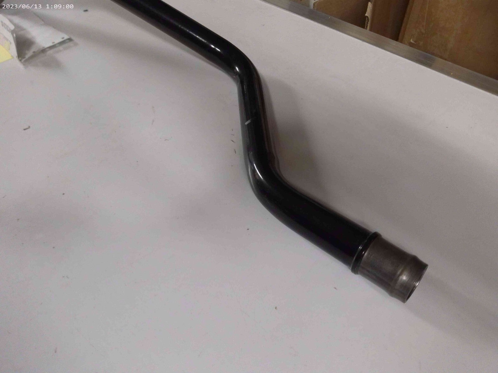 21416383 Genuine OEM Volvo Pipe | CS16-A
