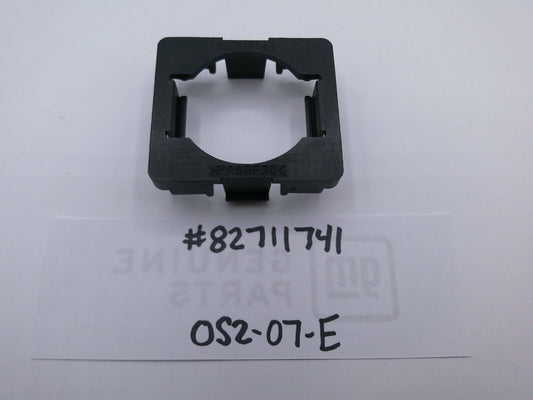 Genuine OEM Volvo 82711741 Plate | OS2-07-E