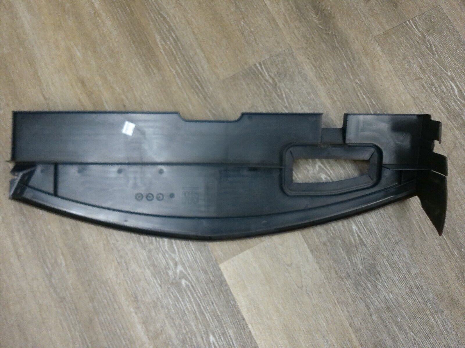 Genuine GM OEM Radiator-Upper Baffle 22872263 | CS12-B