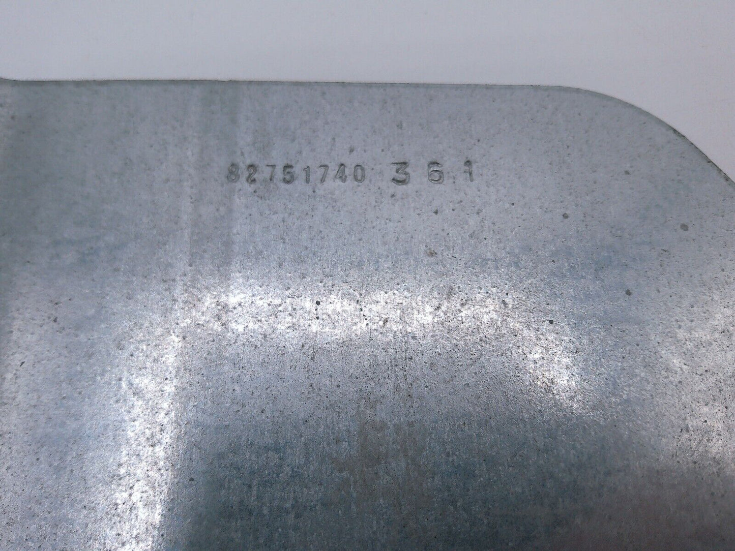 Mack / Volvo Panel or Bracket 82751740 | VM1-4