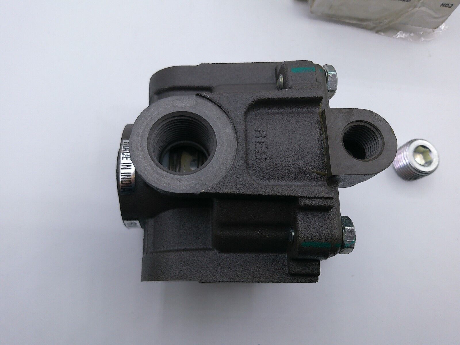 Meritor / WABCO RKN28510 Valve Relay RG-2 | CS12-C-T