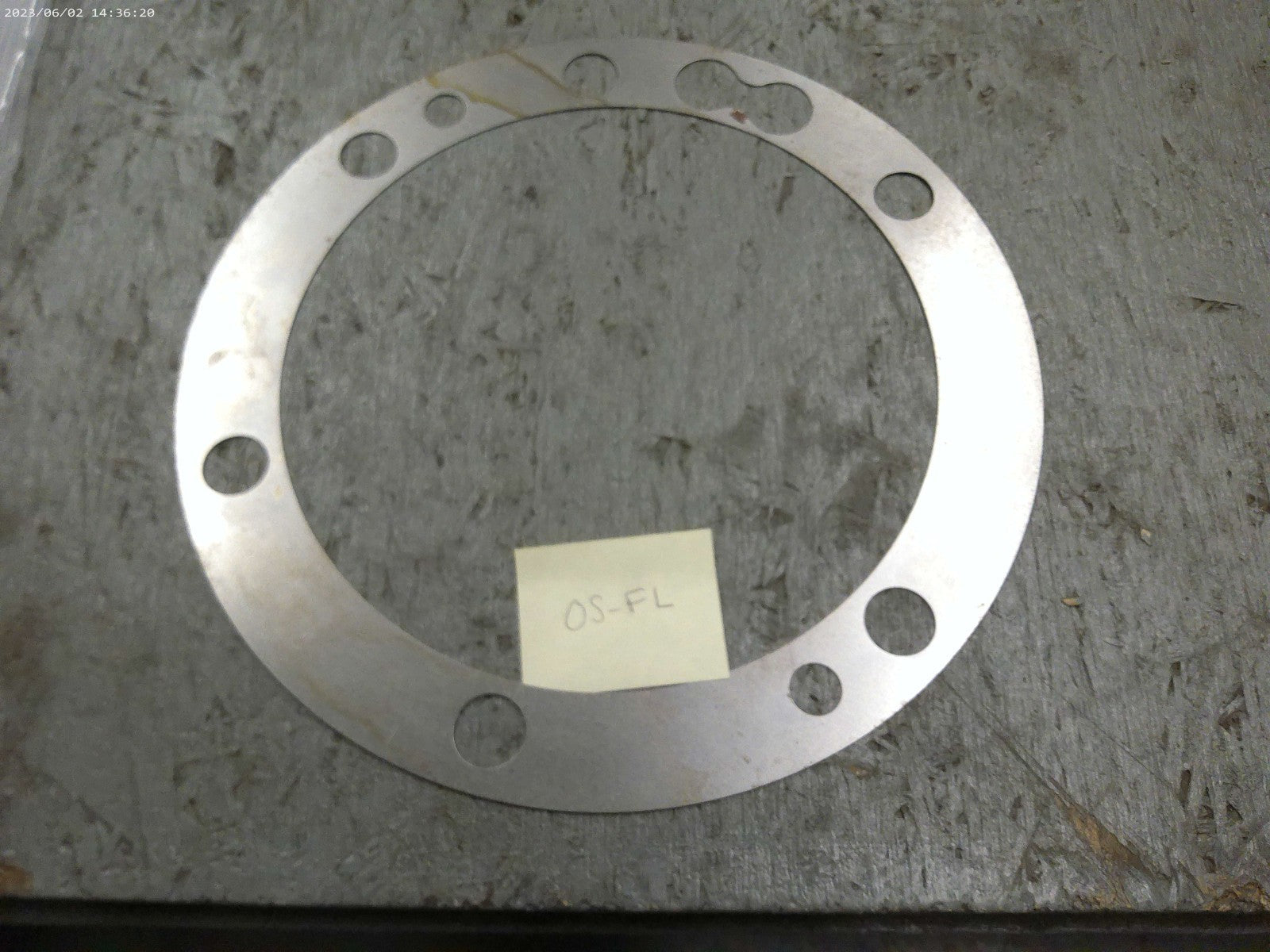 NOS OEM Volvo 21166926 Shim | OS-FL
