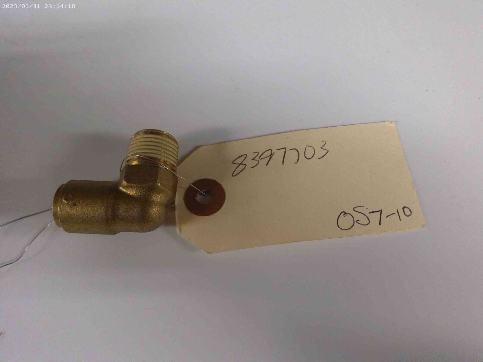 Genuine OEM Mack / Volvo 8397703 Multi Purpose Fitting | OS7-10