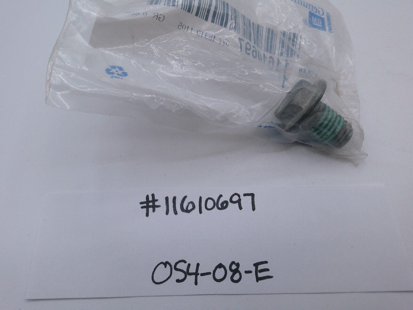 Genuine OEM GM M11x1.5x17 Auto Transmission Flex Plate Bolt 11610697 | OS4-08-E