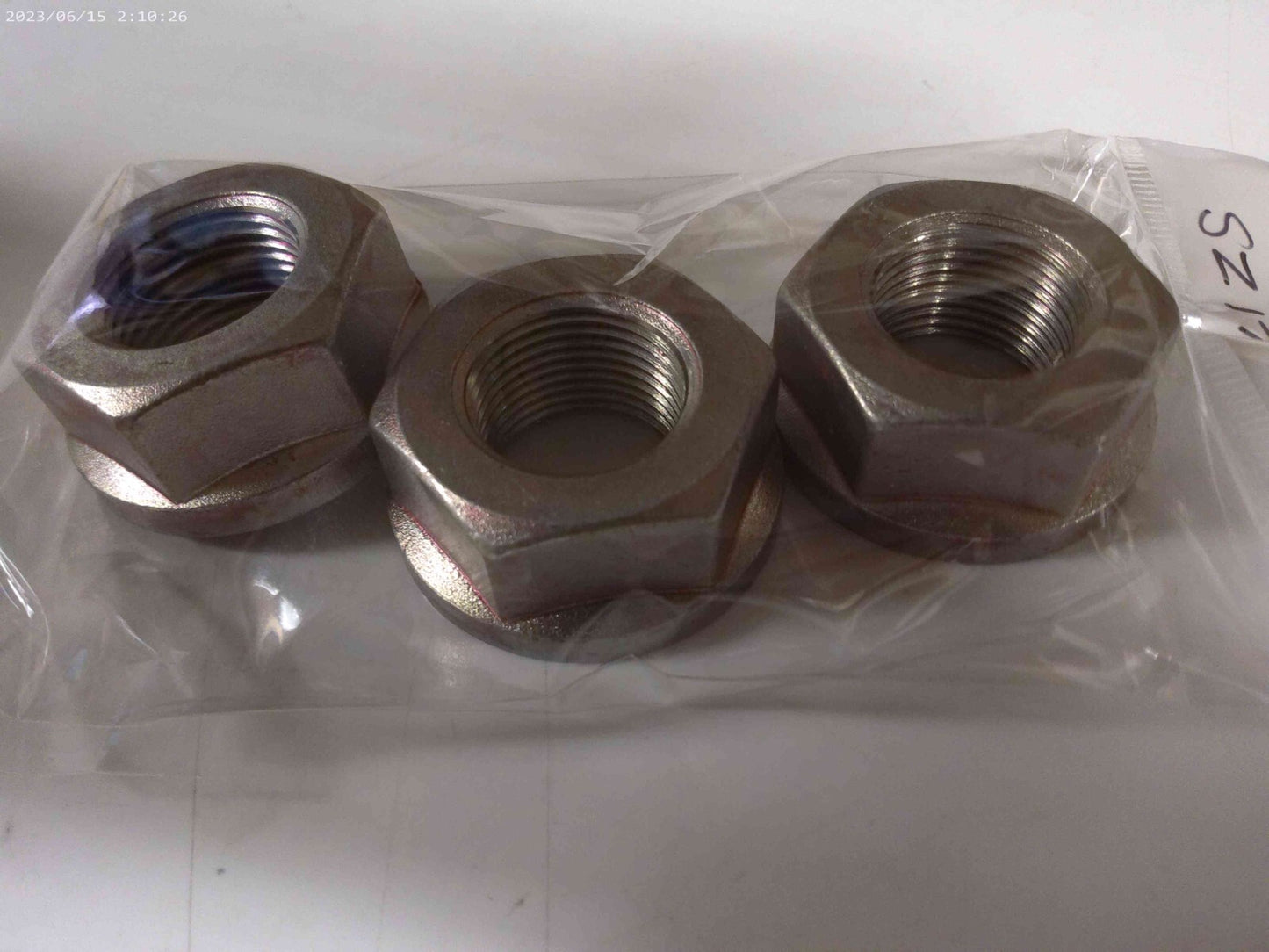Hino SZ17820007 Flange Nut (3 pack) | OS7-08-D