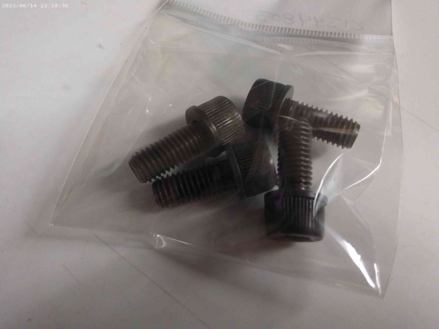 21344803 Volvo / Mack OEM Hex. Socket Screw lot of (4) | OS7-05-D