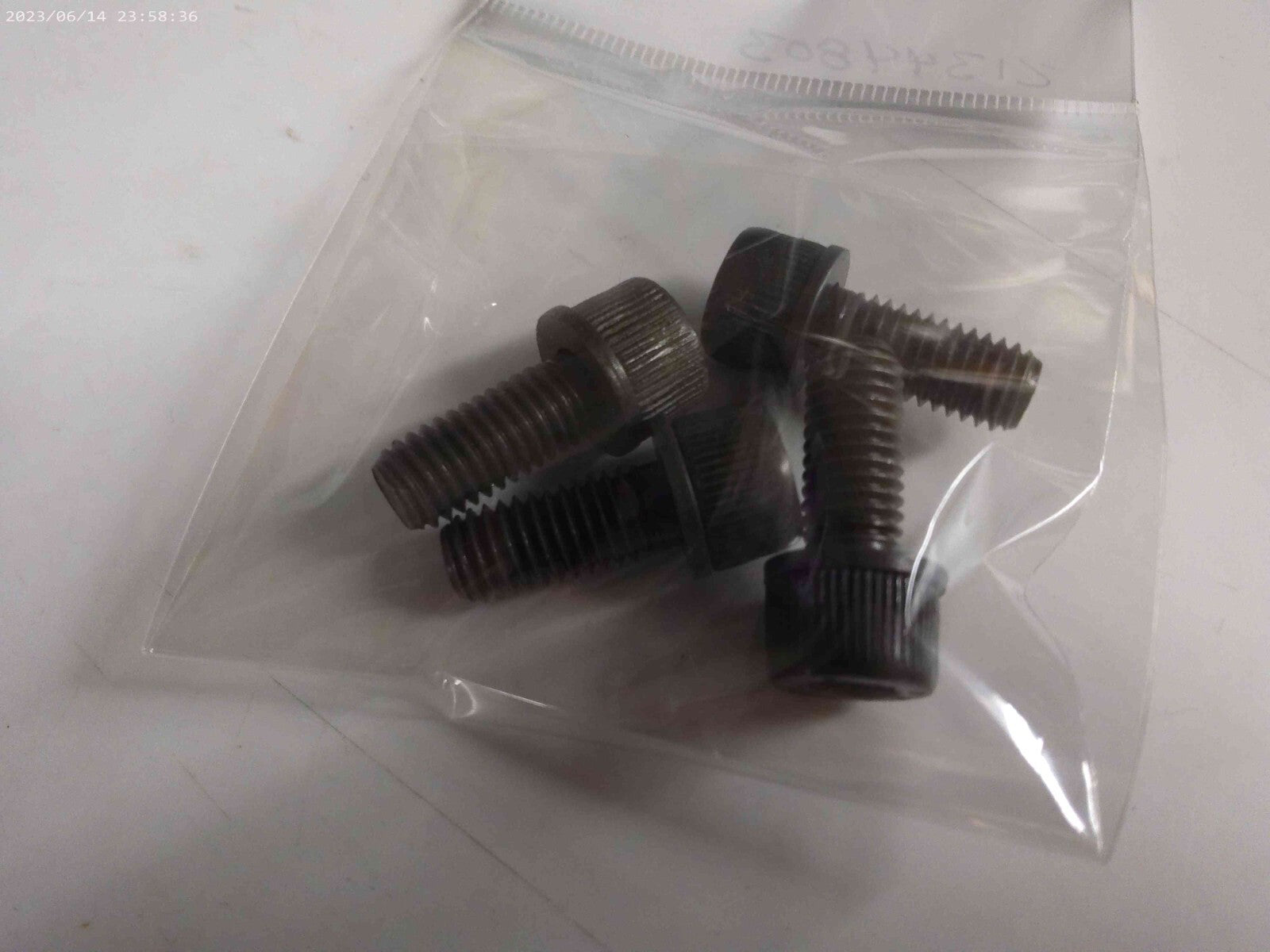 21344803 Volvo / Mack OEM Hex. Socket Screw lot of (4) | OS7-05-D