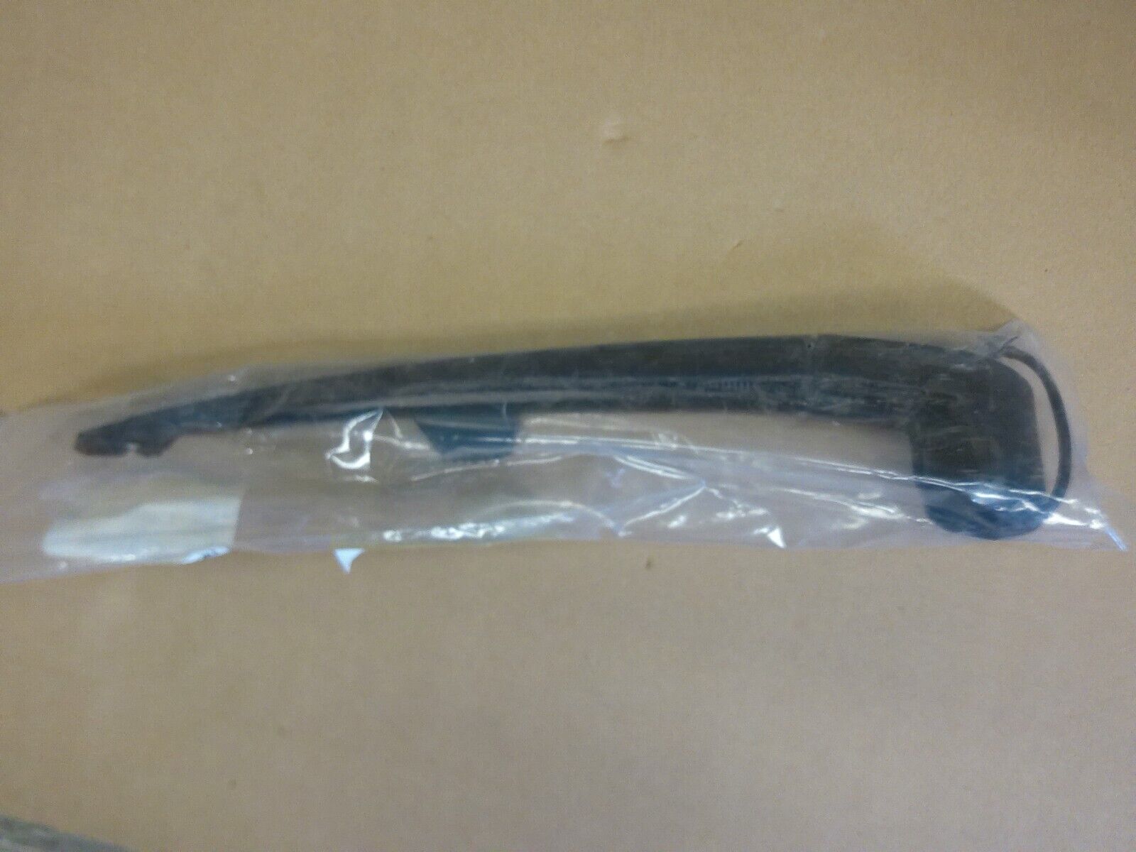 WINDSHIELD WIPER ARM REAR 07-09 TRAILBLAZER GENUINE OEM GM 15232653 | CS11-B