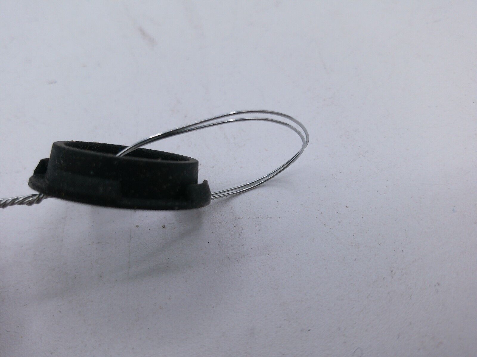 Genuine OEM Volkswagen Park Sensor Seal 5Q09191339B9 | VM1-03-C
