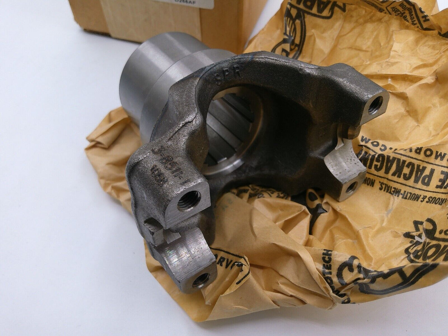 DANA / Volvo 3-4-8511-1 Drive Shaft End Yoke | CS12-C-T