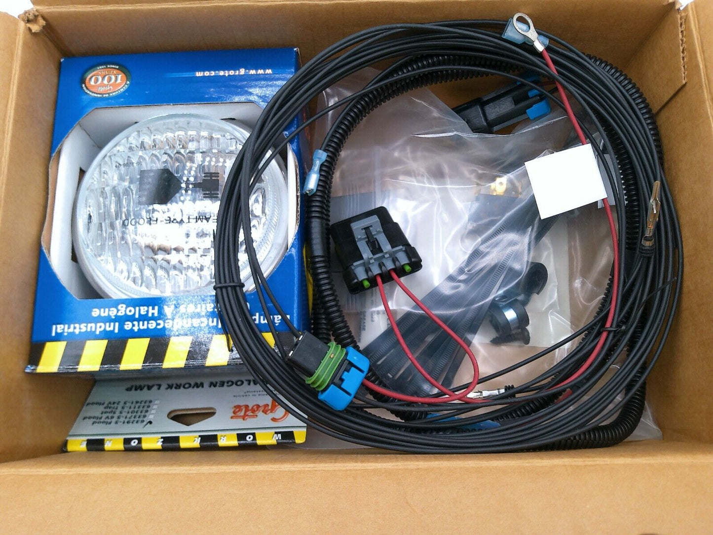 Genuine Fisher Poly-Caster In-Bed Spreader Work Light Kit 78198 | CS10C