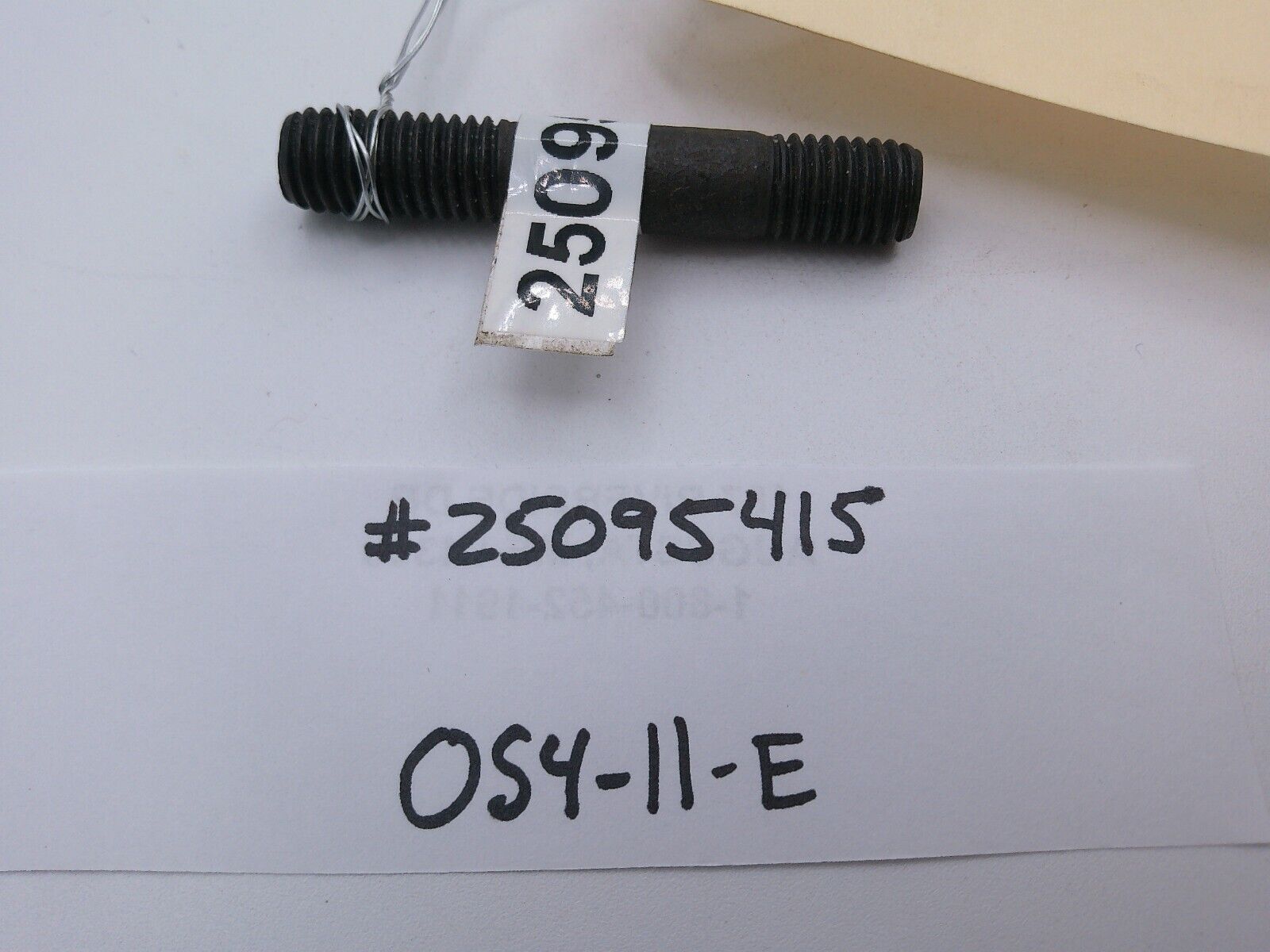 OEM MACK 25095415 - Screw / Stud | OS4-11-E