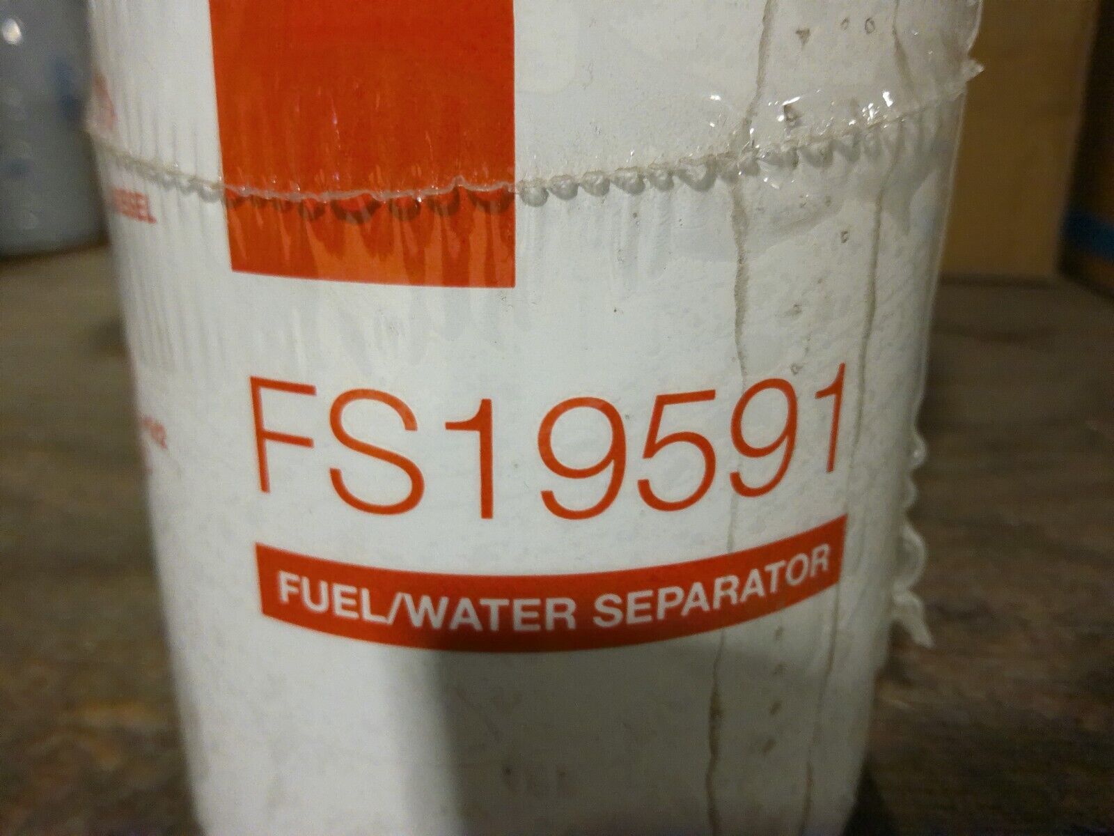 QTY (1) Fleetguard Fuel/Water Separator Spin-On - FS19591 | WD30-1