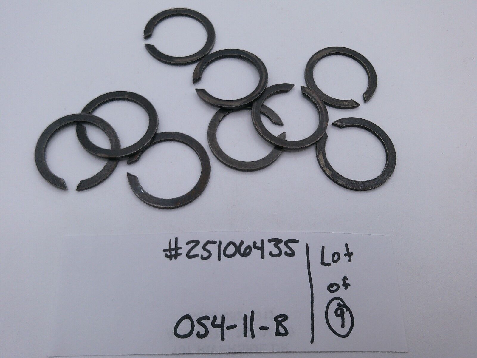 Lot of (9) Genuine OEM Mack Truck 25106435 Lock Ring | OS4-11-B