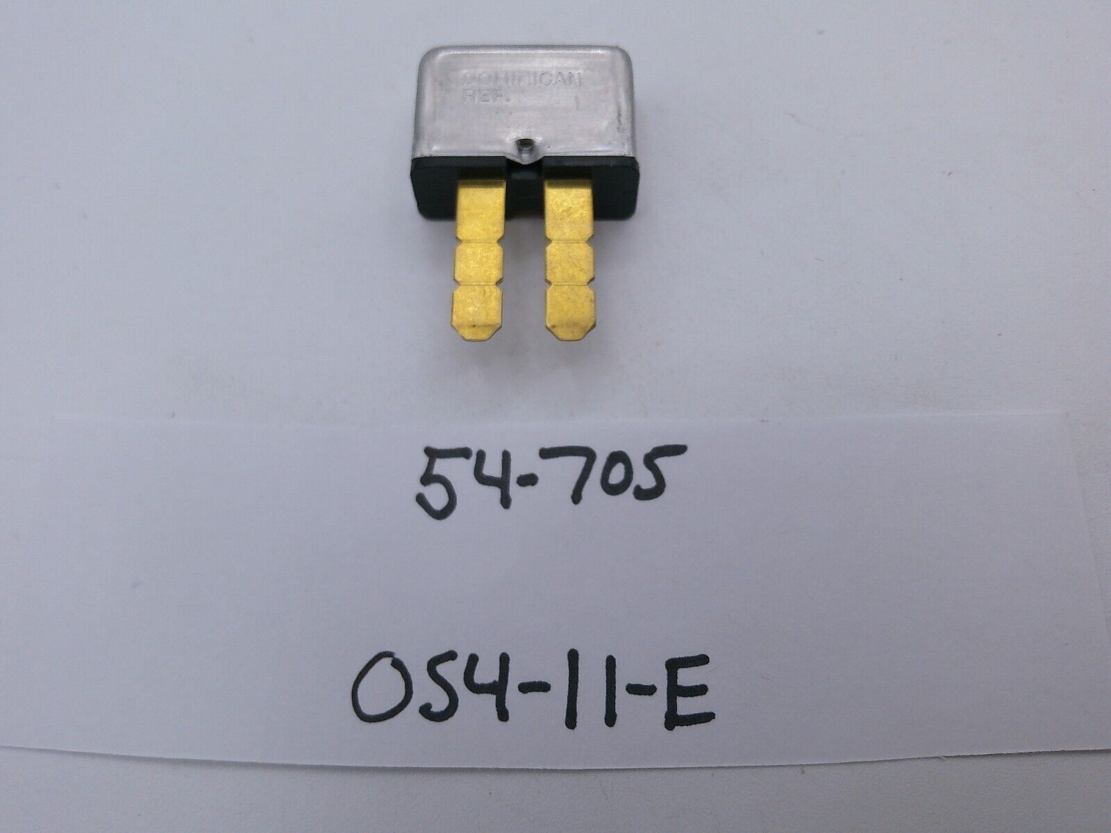 Pollak 54-705 Circuit Breaker Blade Type Terminal 5 amp | OS4-11-E
