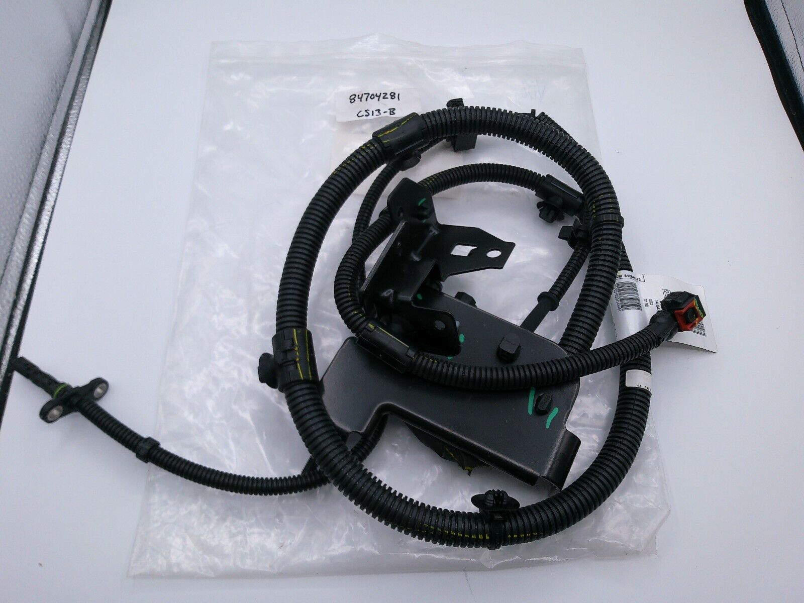 Genuine OEM GM 84704281 Harness Assembly | CS13-B