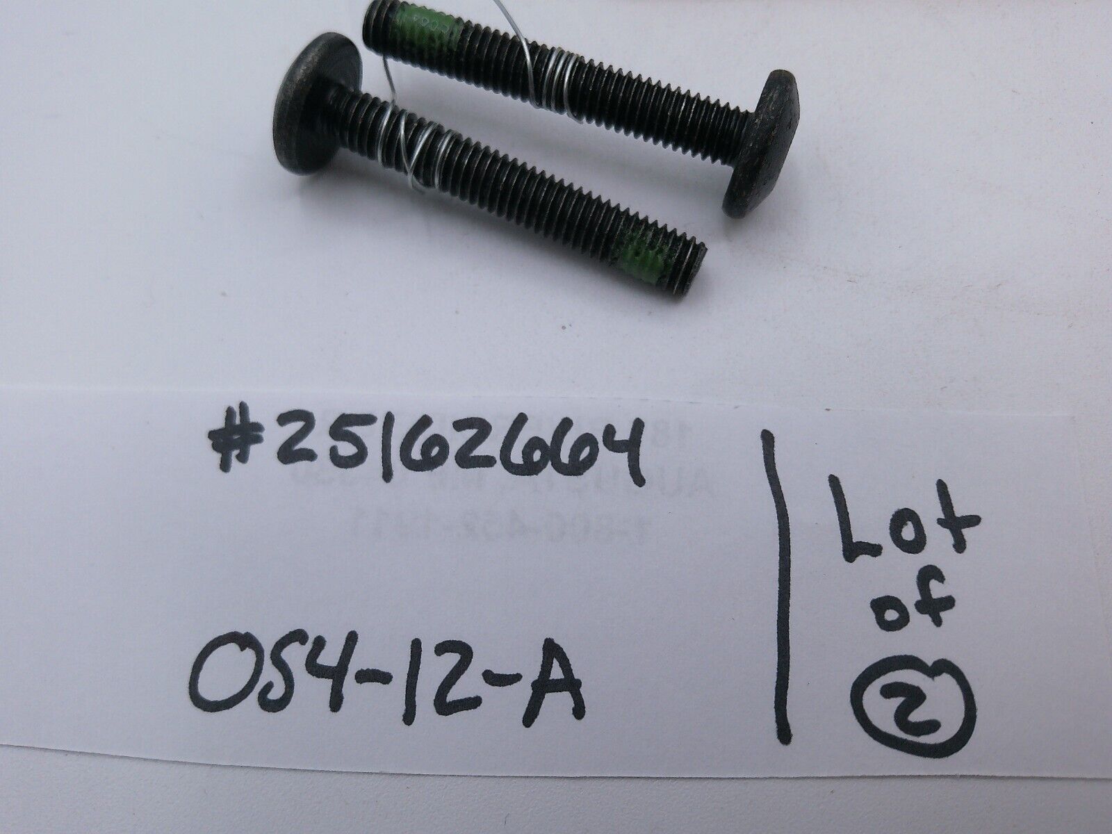 OEM Mack Truck Parts 25162664 screw *Lot Of 2* | OS4-12-A