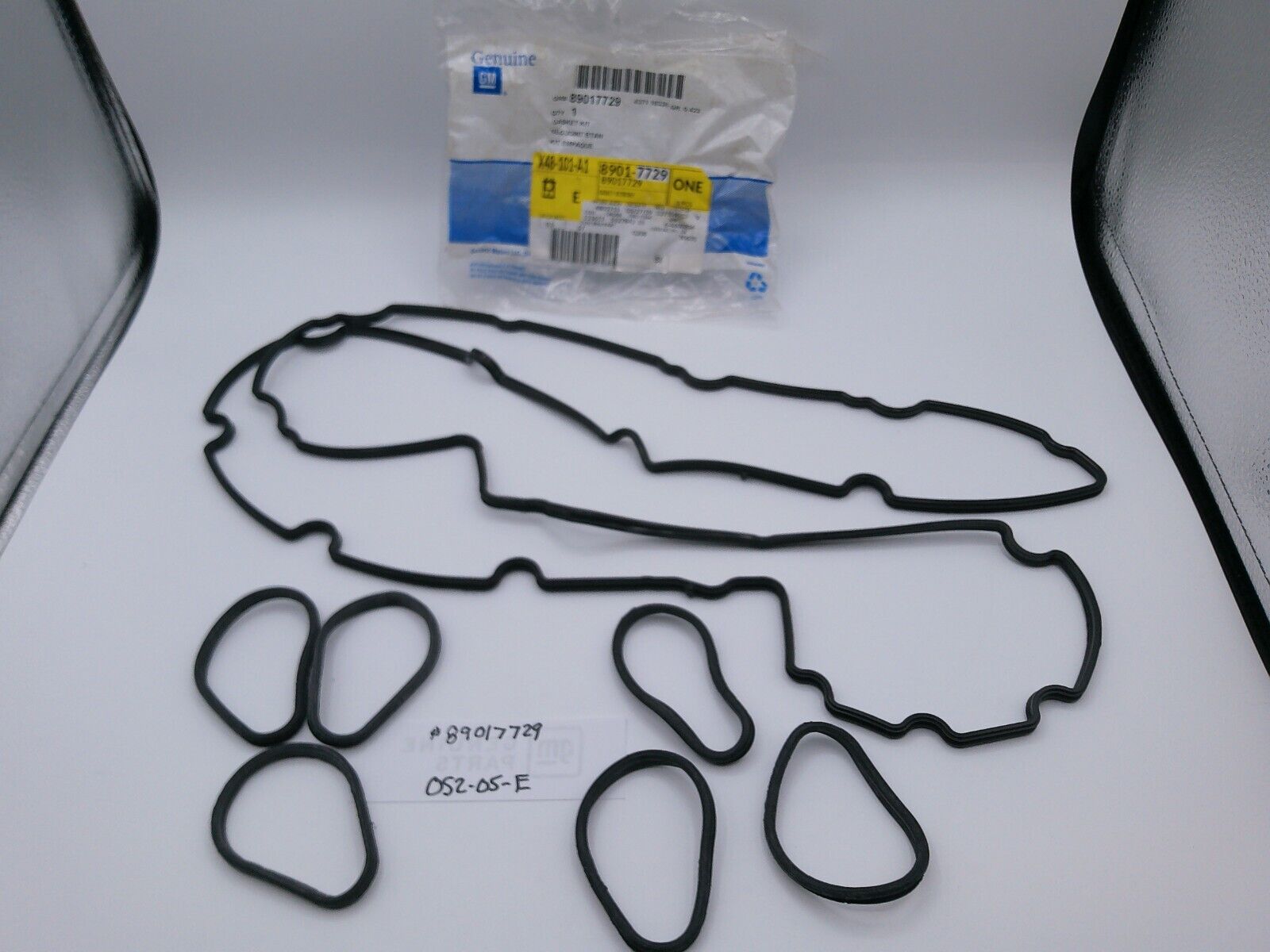 VALVE COVER GASKET SET GM # 89017729 | OS2-05-E